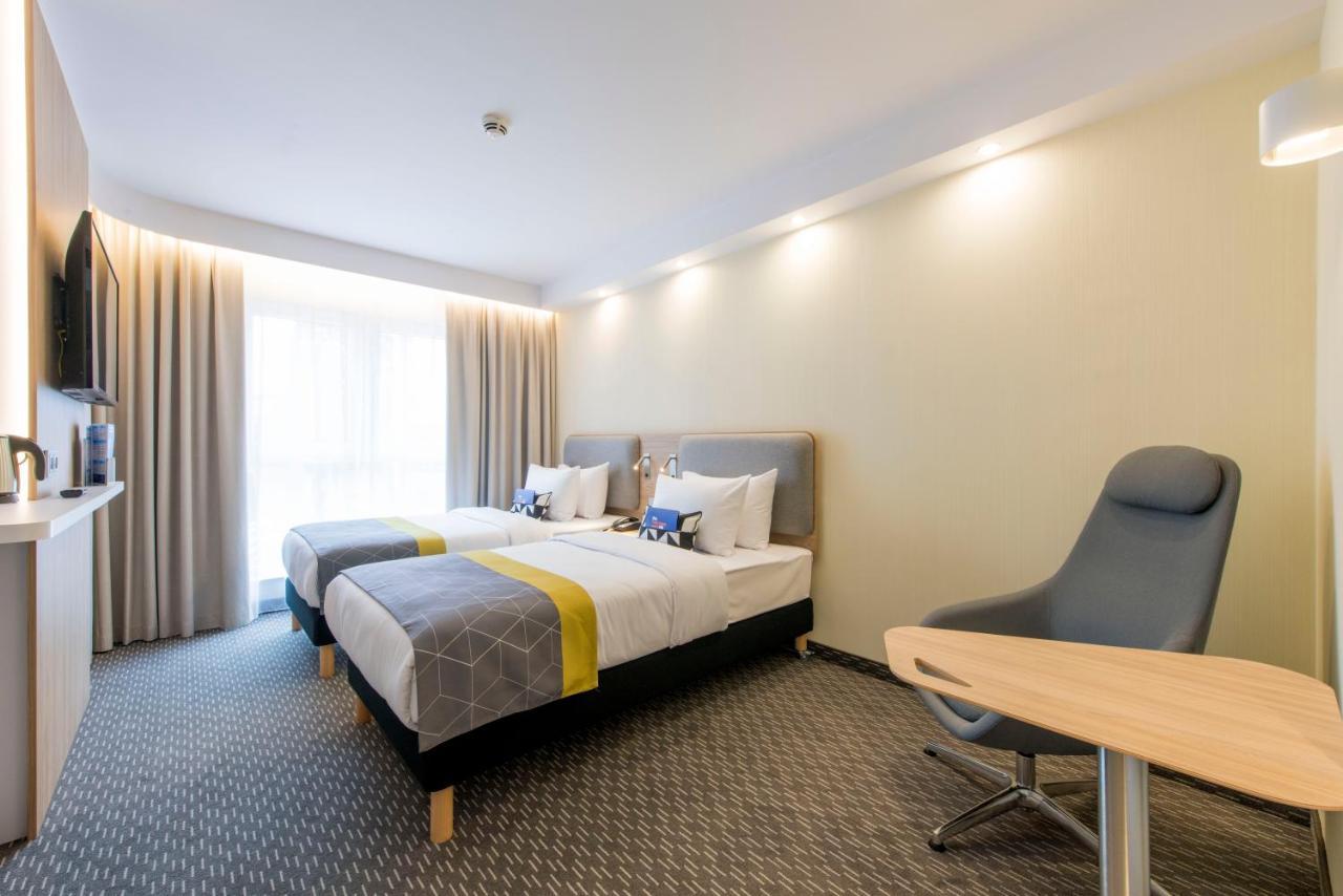 Holiday Inn Express Warsaw - Mokotow By Ihg Eksteriør bilde