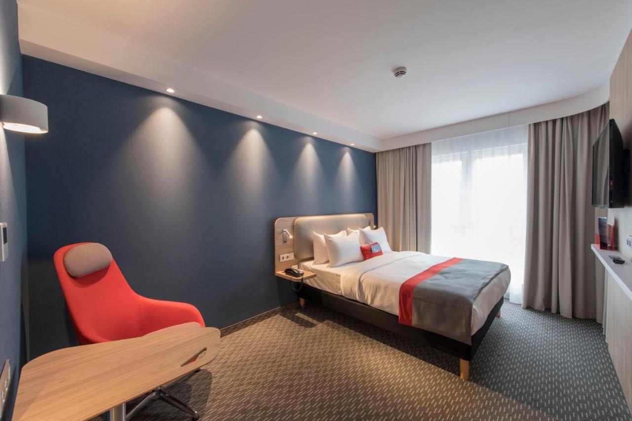 Holiday Inn Express Warsaw - Mokotow By Ihg Eksteriør bilde