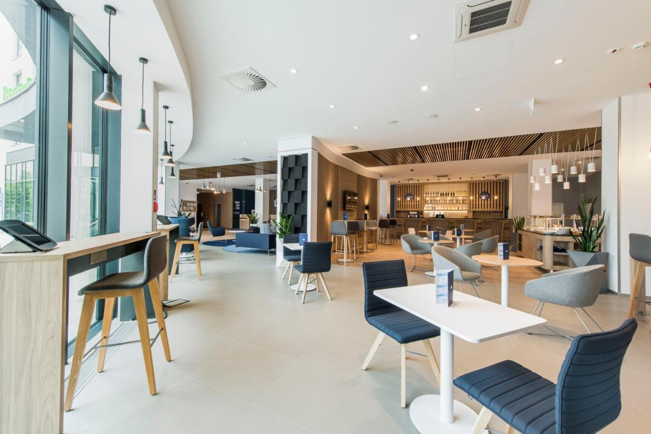 Holiday Inn Express Warsaw - Mokotow By Ihg Eksteriør bilde