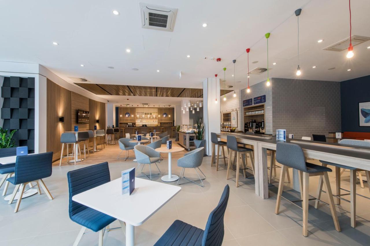 Holiday Inn Express Warsaw - Mokotow By Ihg Eksteriør bilde