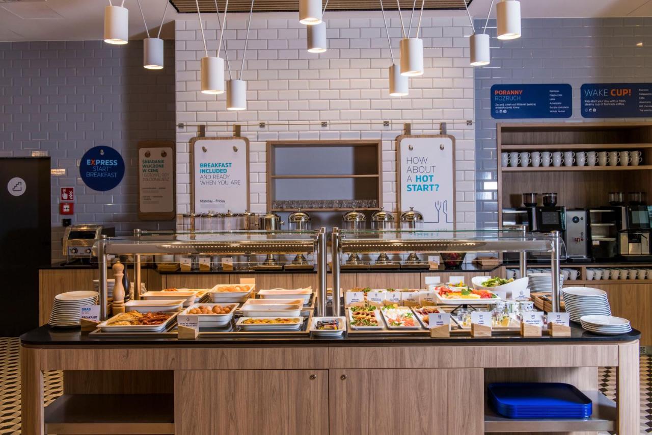 Holiday Inn Express Warsaw - Mokotow By Ihg Eksteriør bilde