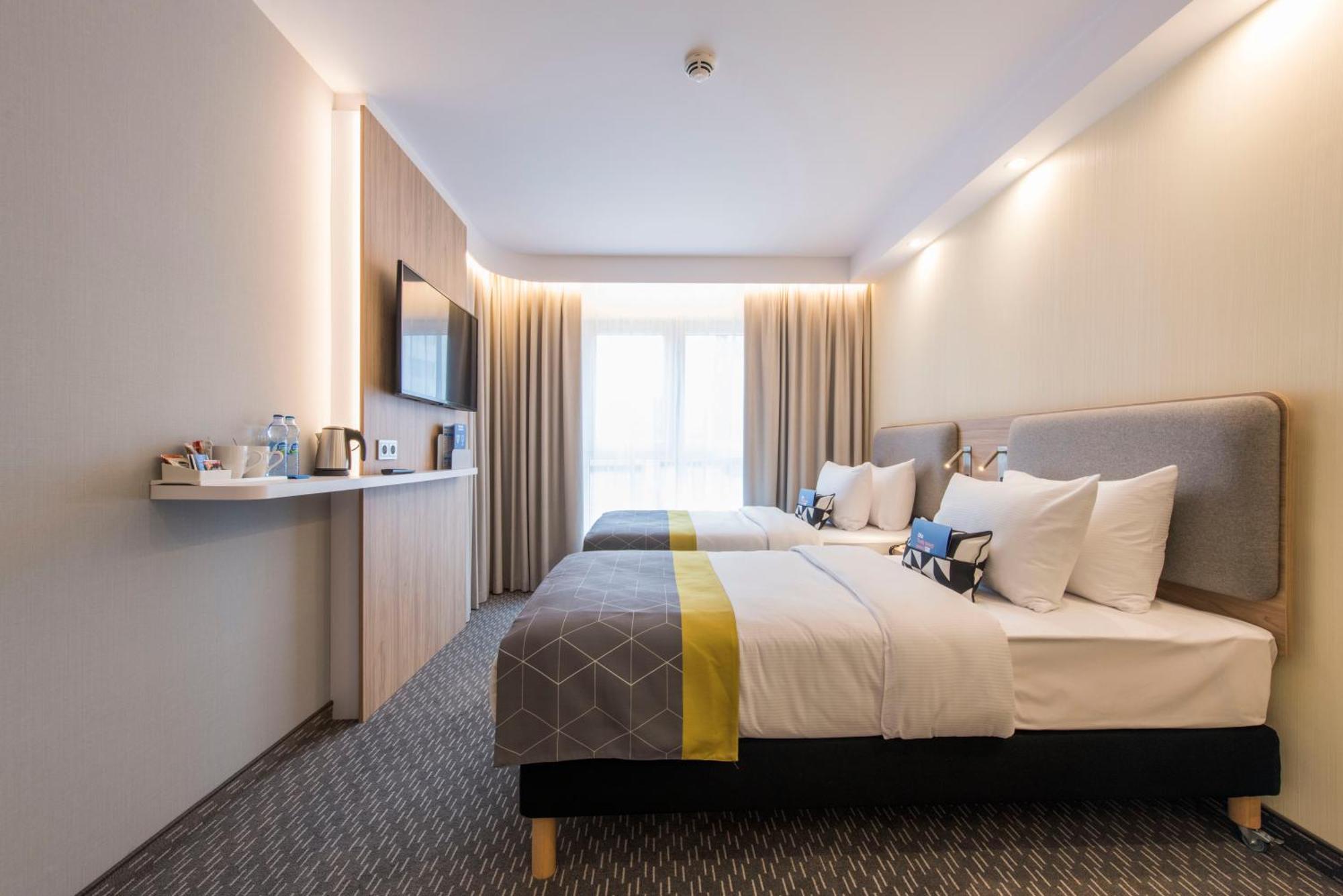 Holiday Inn Express Warsaw - Mokotow By Ihg Eksteriør bilde